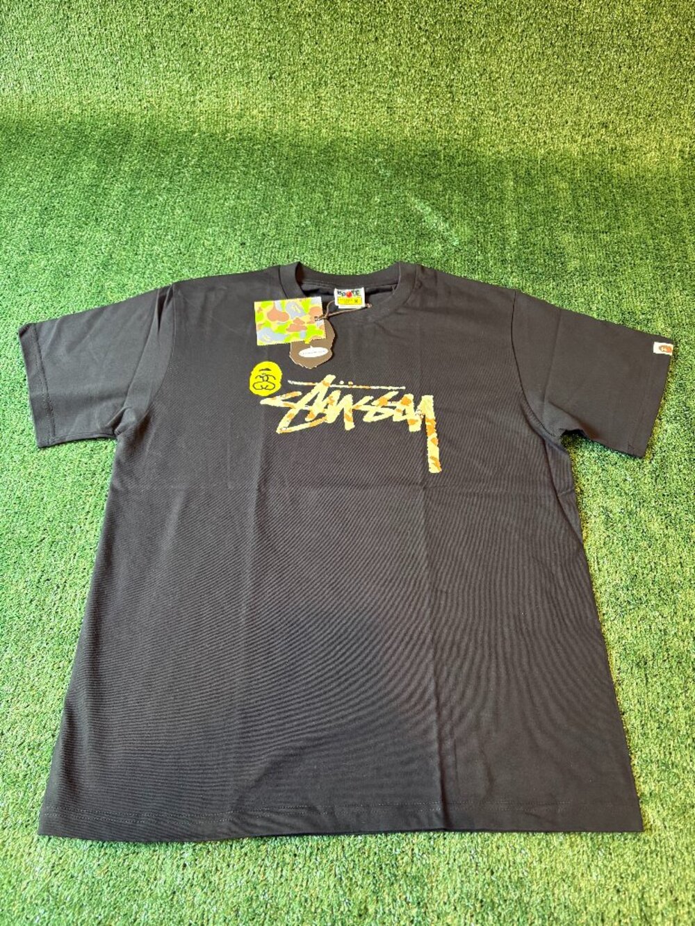 Black BAPE x Stüssy graphic tee 🖤